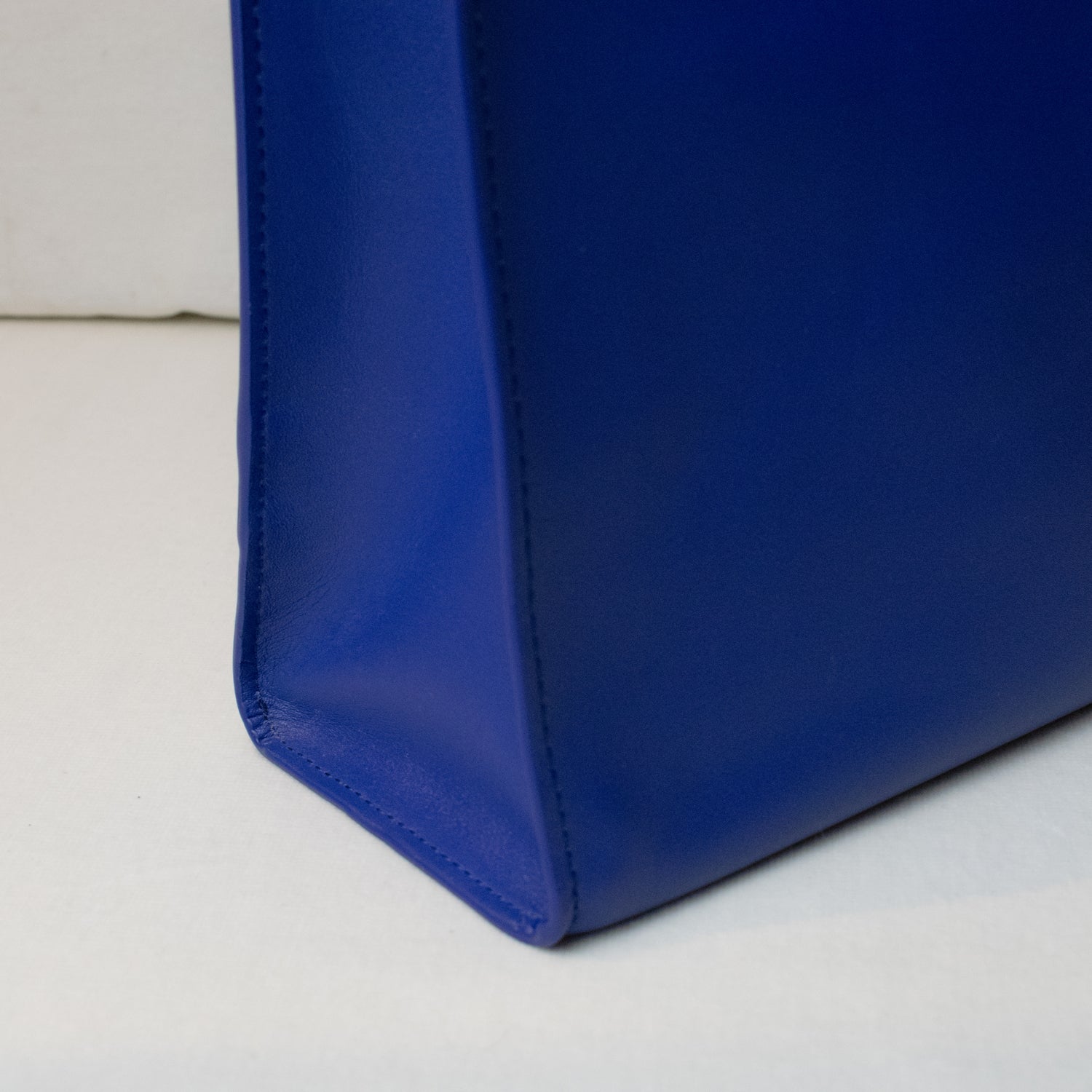 Adjustable Tote Bag in Cobalt Blue