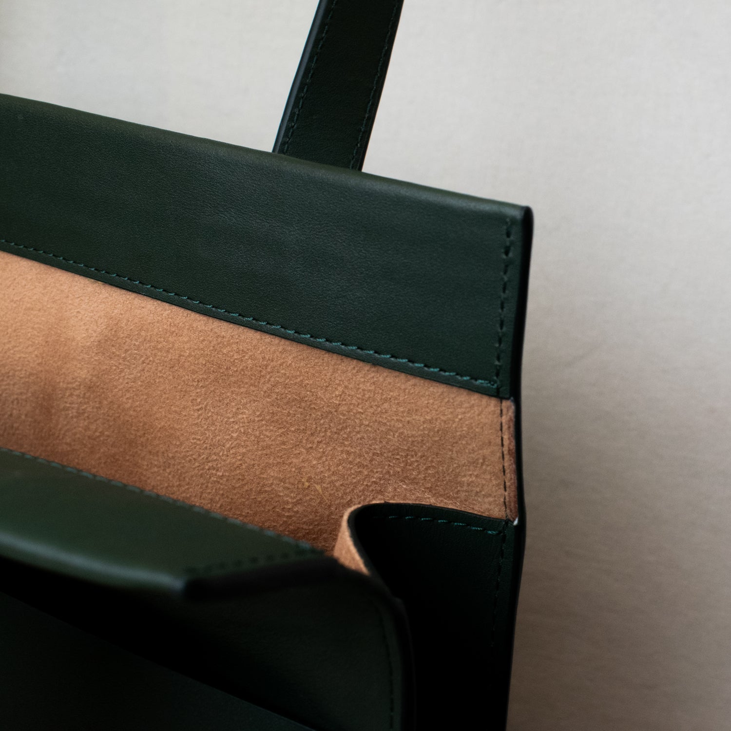 The Banks Adjustable Tote Bag