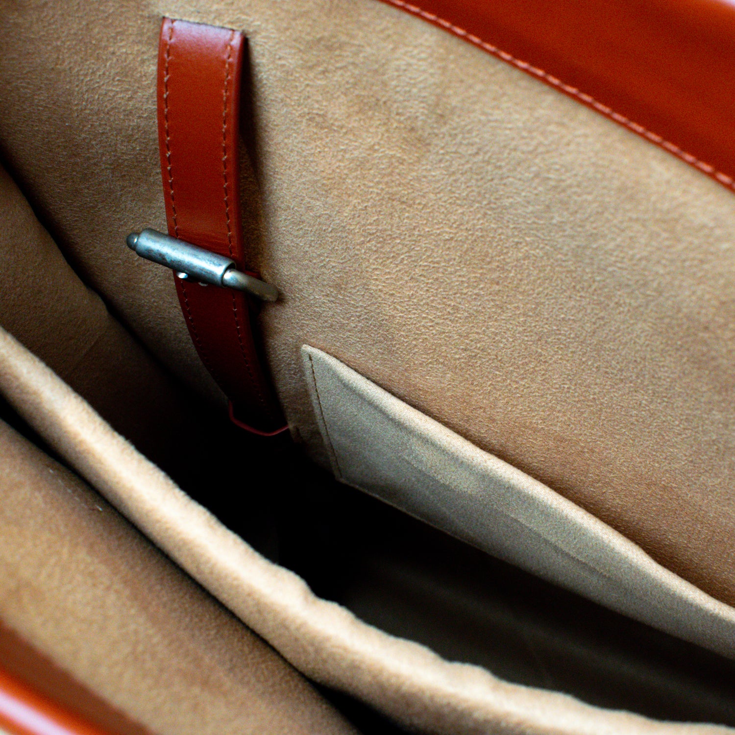 The Banks Adjustable Tote Bag