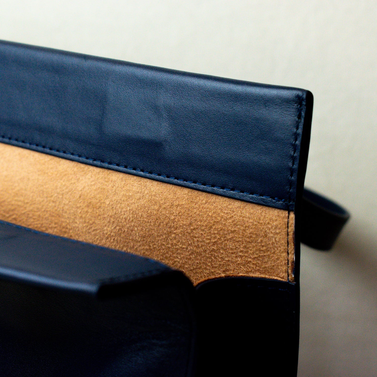The Banks Adjustable Tote Bag