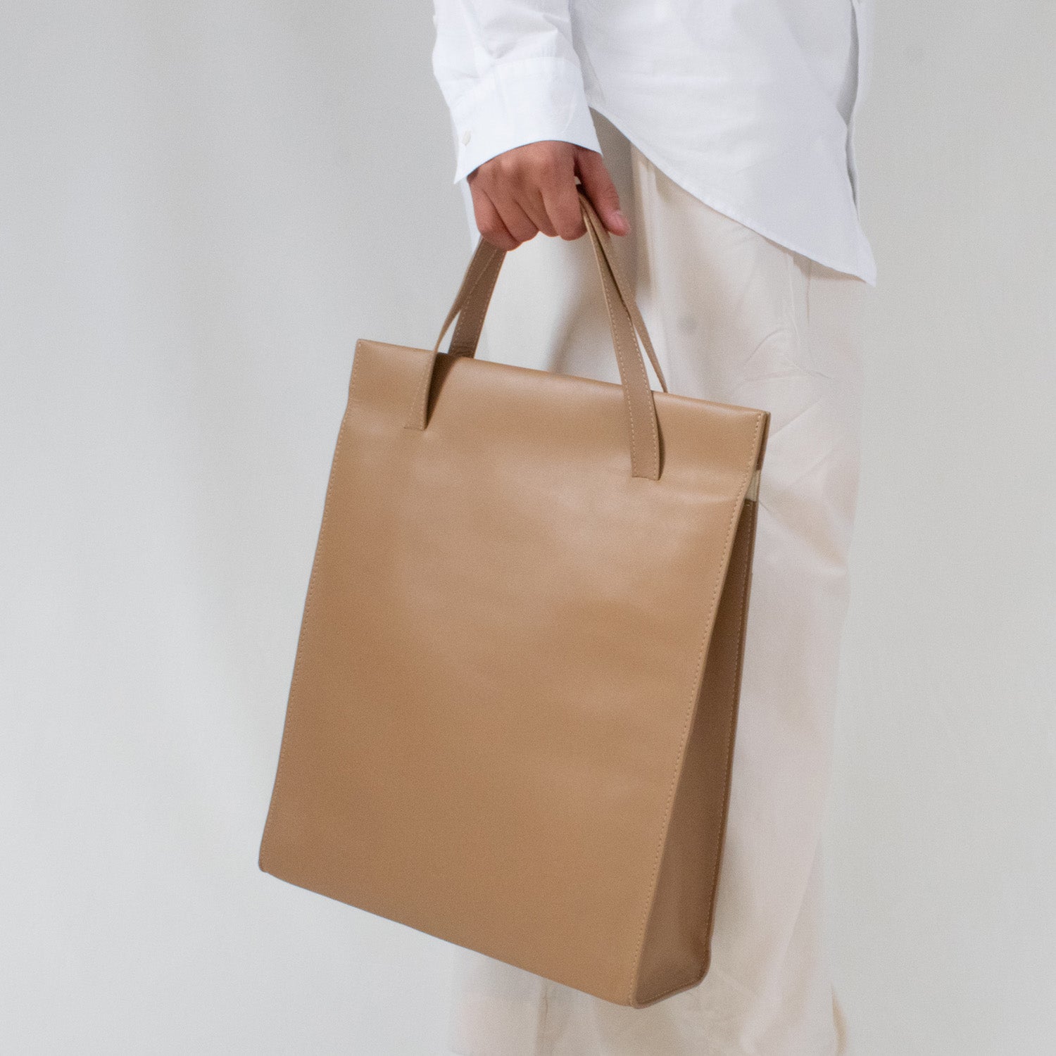 The Banks Adjustable Tote Bag