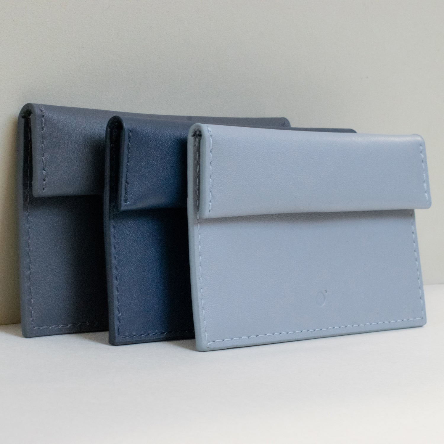 Compact Coin & Card Case in Cobalt Blue