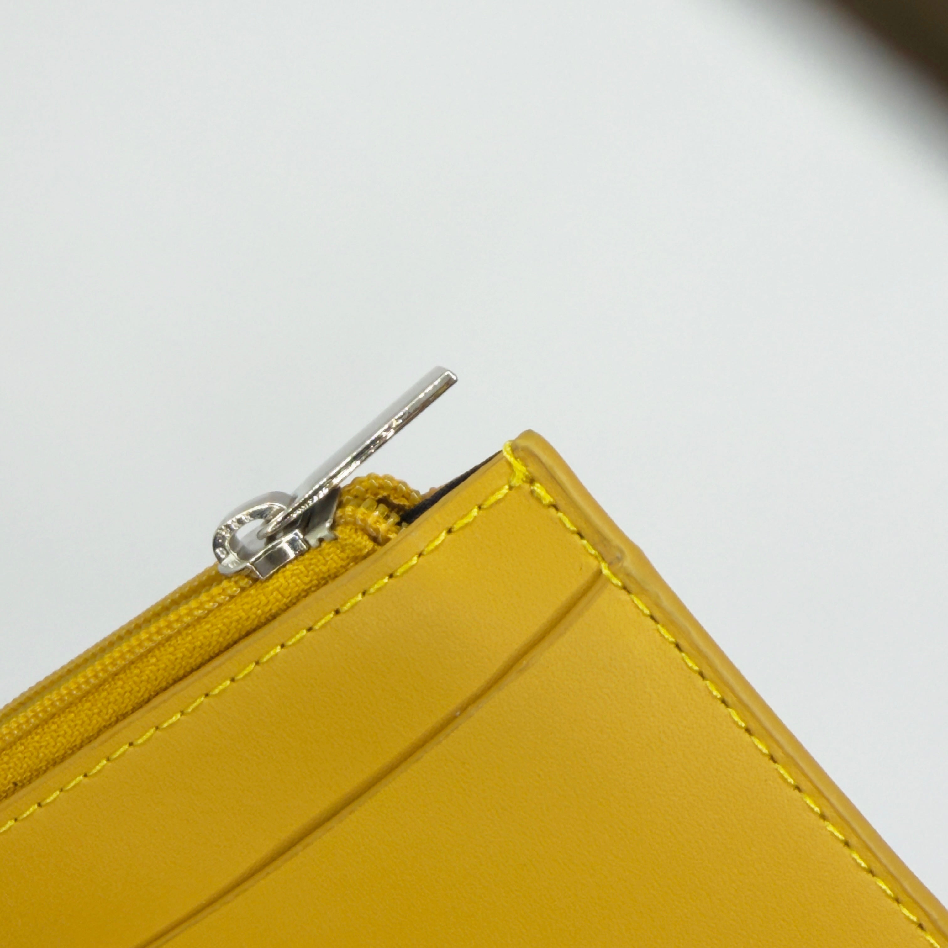 Double Sleeve Zip Pouch