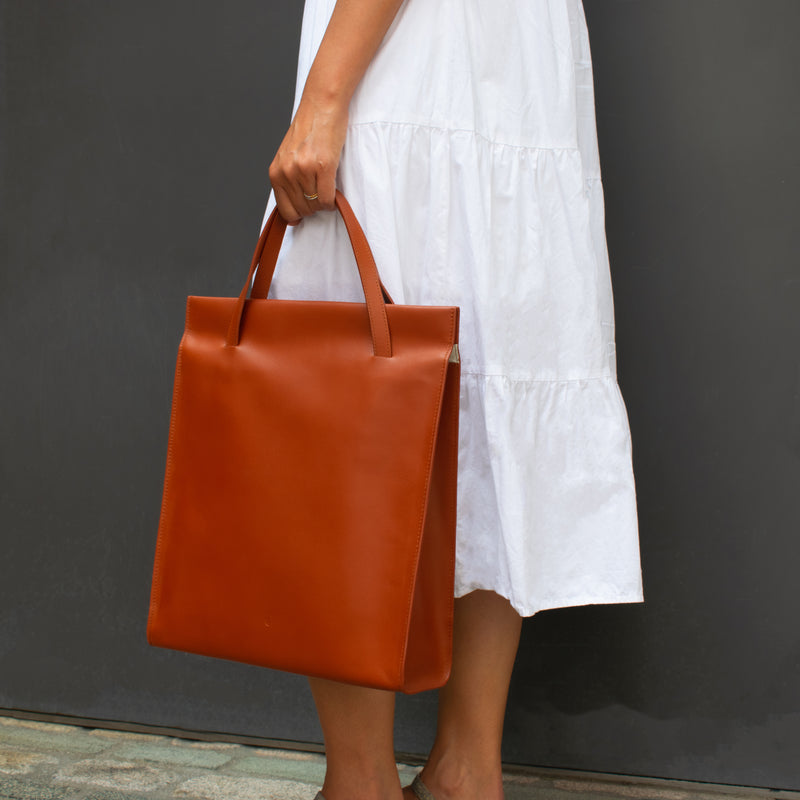 Adjustable Tote Bag in Rust Brown
