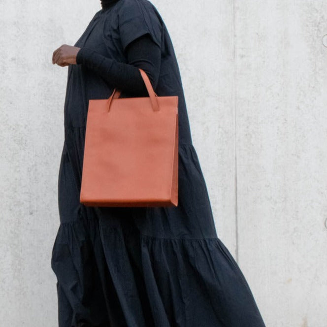 Adjustable Tote Bag in Rust Brown