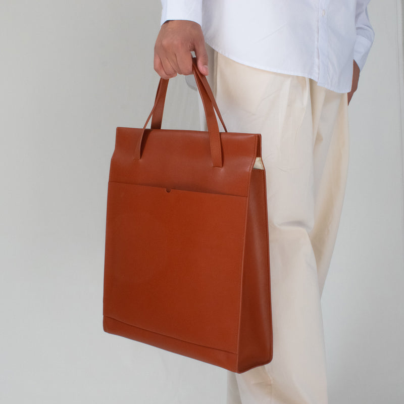 Adjustable Tote Bag in Rust Brown